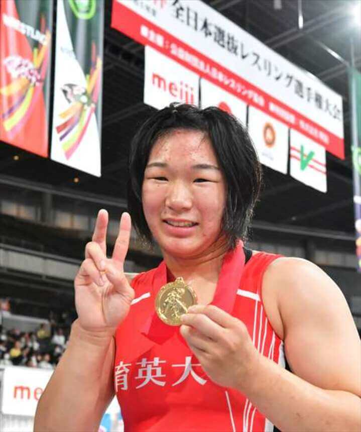 【家族構成】ﾚｽﾘﾝｸﾞ元木咲良の父親はｵﾘﾝﾋﾟｯｸ選手！i妹や母親はどんな人？